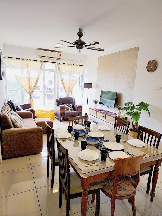Putrajaya Dwiputra 6 Plus 1 Pax Blissful Fully Air-Con Suite Exterior photo